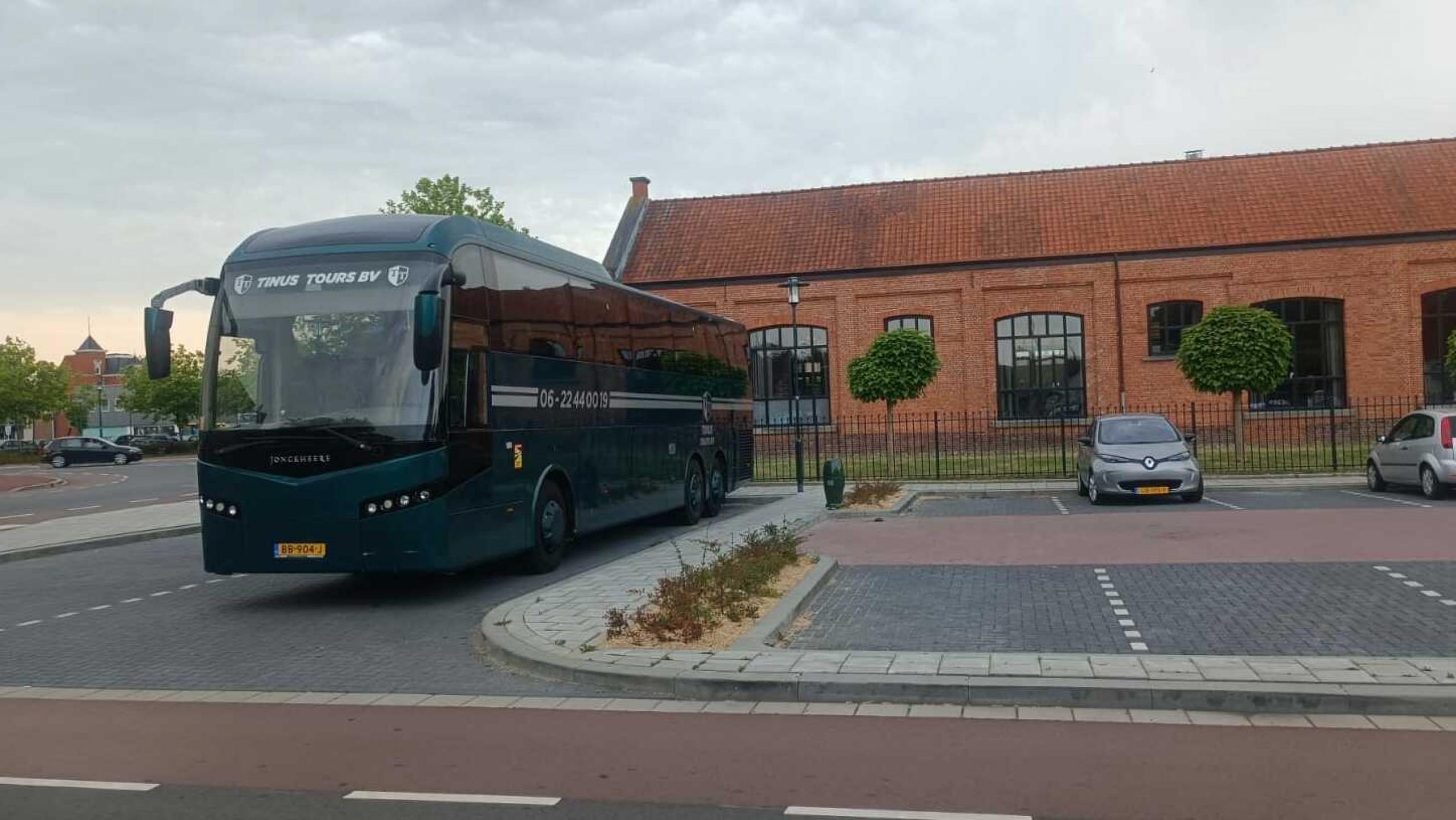 WhatsApp-Image-2025-06-13-at-14.20.05