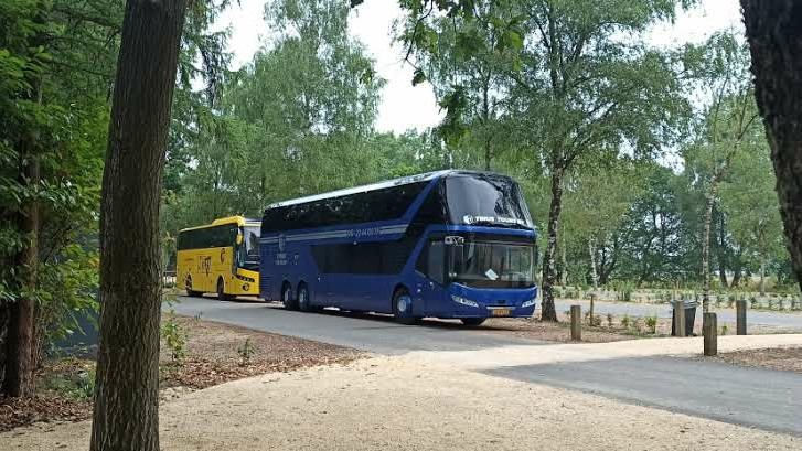 Neoplan Skyliner